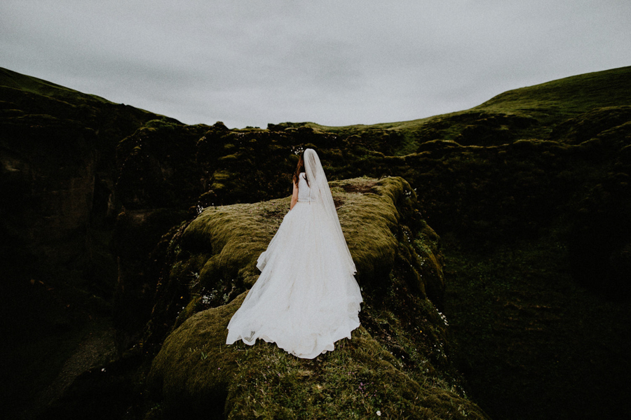 this-couple-crossed-iceland-off-their-bucket-list-with-a-destination-elopement-14