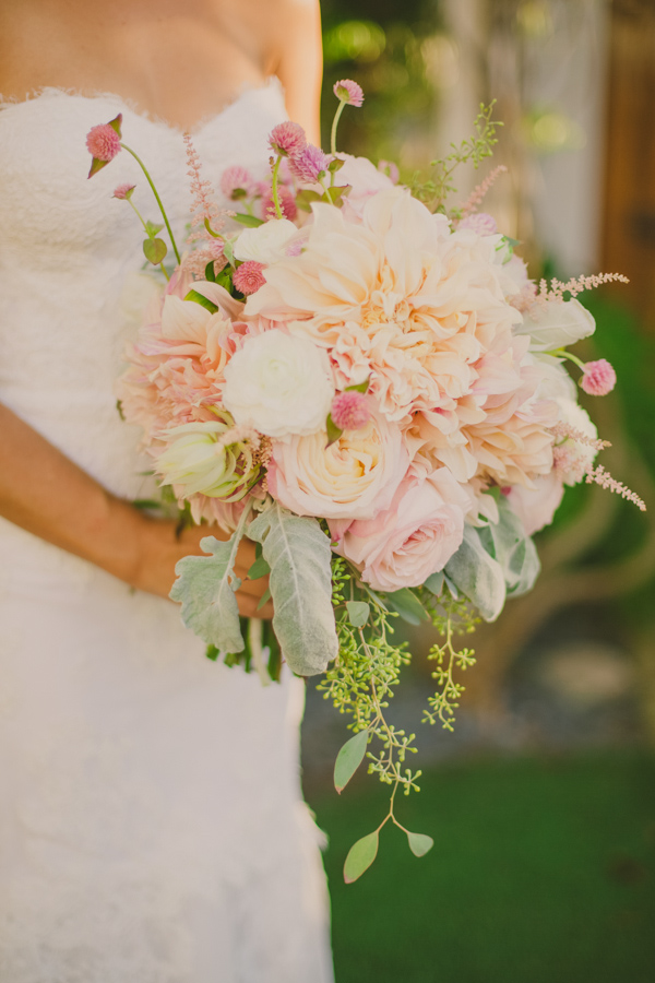 lovely Manhattan Beach wedding by Grand Engagements Wedding Planning and Design with photos by Closer to Love Photography | via junebugweddings.com lovely Manhattan Beach wedding by Grand Engagements Wedding Planning and Design with photos by Closer to Love Photography | via junebugweddings.com
