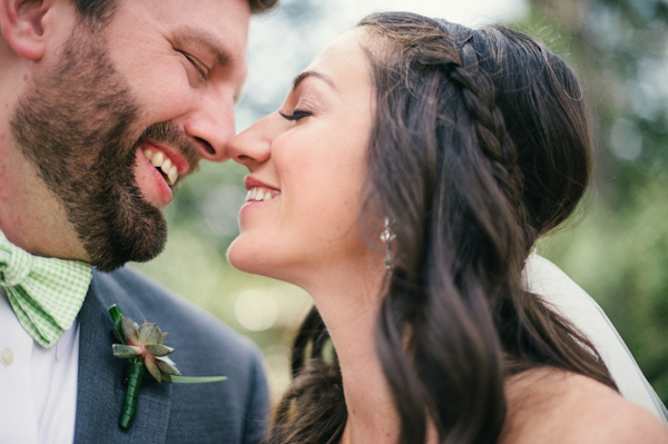 mint and cream wedding at The Estate in Atlanta, Georgia, photo by Scobey Photography | via junebugweddings.com mint and cream wedding at The Estate in Atlanta, Georgia, photo by Scobey Photography | via junebugweddings.com