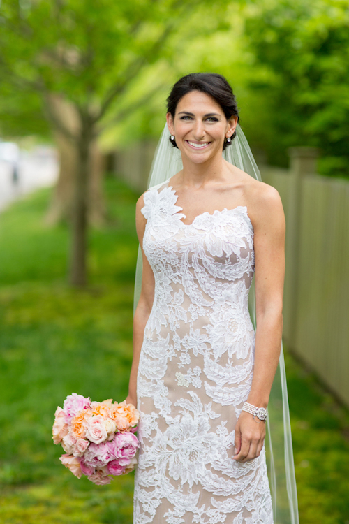 garden wedding at Inn at Windmill Lane, Amagansett, New York, with photos by Jonathan Young Weddings | via junebugweddings.com garden wedding at Inn at Windmill Lane, Amagansett, New York, with photos by Jonathan Young Weddings | via junebugweddings.com