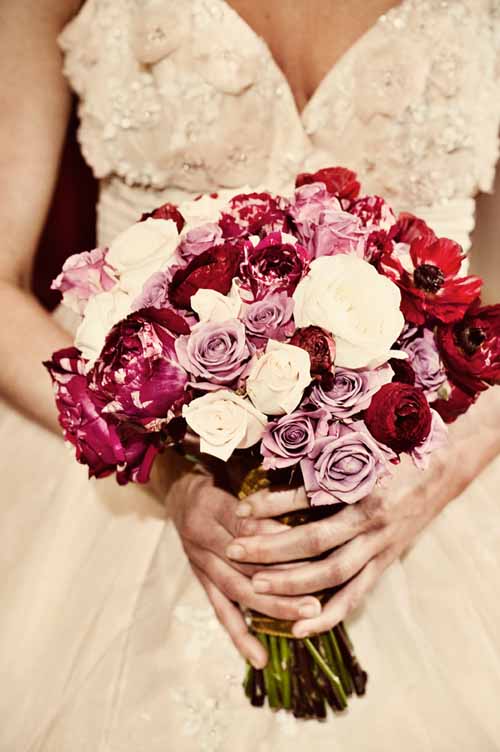 vintage circus wedding inspiration from Get Hitched Give Hope - photos by Laurel McConnell via junebugweddings.com vintage circus wedding inspiration from Get Hitched Give Hope - photos by Laurel McConnell via junebugweddings.com