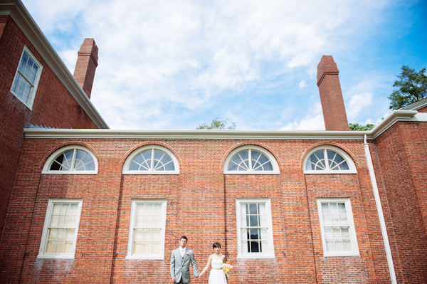 laid-back summer wedding with photos by Amanda Marie Studios | via junebugweddings.com laid-back summer wedding with photos by Amanda Marie Studios | via junebugweddings.com