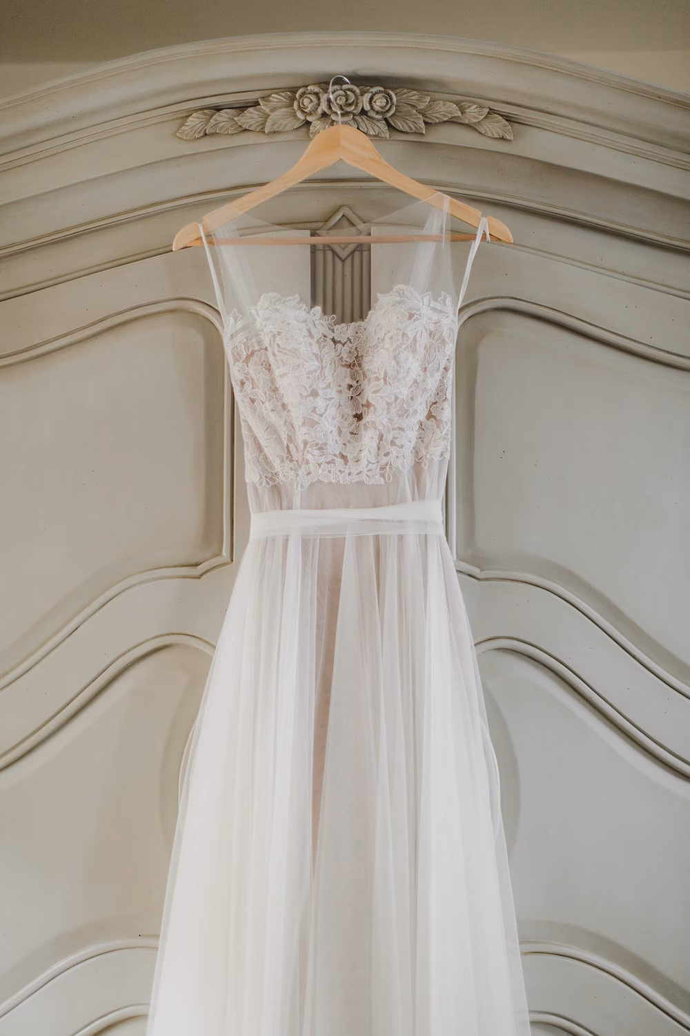 Intimate-Personal-Northern-Irish-Coast-Wedding-Paula-OHara-4
