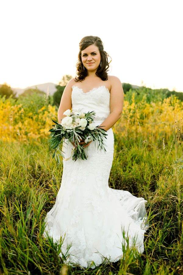 Navy-Gold-Barn-Wedding-Denver-34