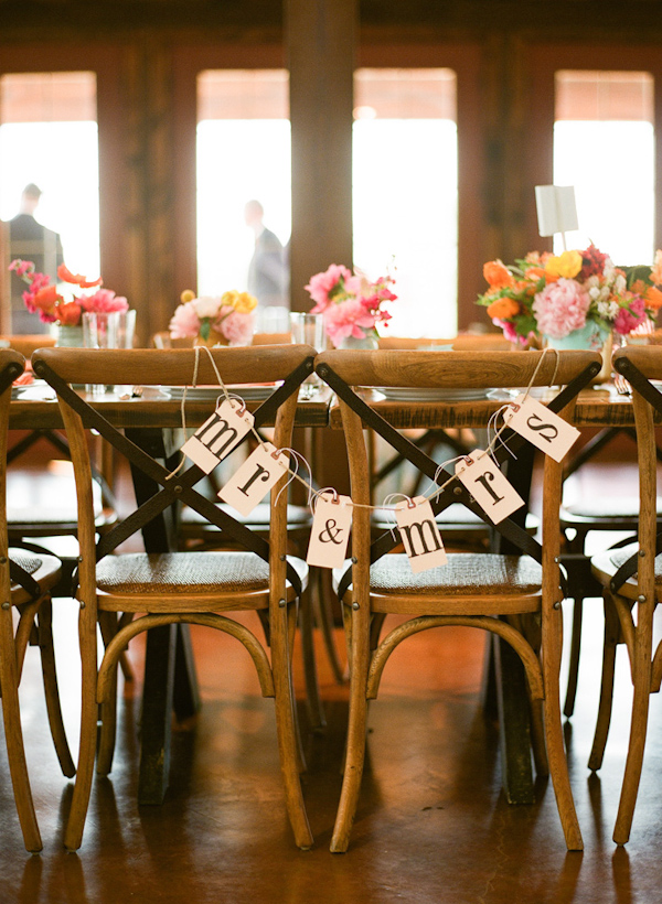 cheerful Texas wedding by Lavender Joy Weddings with photos by Taylor Lord Photography | via junebugweddings.com cheerful Texas wedding by Lavender Joy Weddings with photos by Taylor Lord Photography | via junebugweddings.com