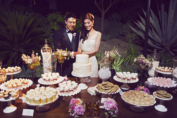 blush, ivory and pink wedding at Hummingbird Nest Ranch, California - Photo by Duke Photography | via junebugweddings.com blush, ivory and pink wedding at Hummingbird Nest Ranch, California - Photo by Duke Photography | via junebugweddings.com
