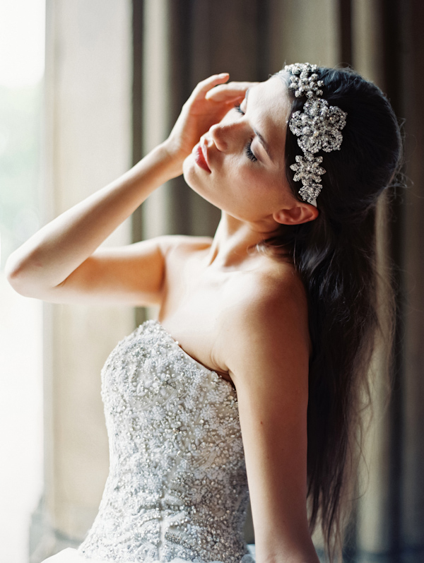 bridal accessories by Enchanted Atelier with photography by Laura Gordon | via junebugweddings.com bridal accessories by Enchanted Atelier with photography by Laura Gordon | via junebugweddings.com