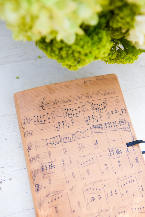 Music themed wedding at Vibiana with photos by Callaway Gable | junebugweddings.com Music themed wedding at Vibiana with photos by Callaway Gable | junebugweddings.com