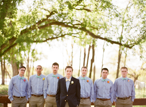 cheerful Texas wedding by Lavender Joy Weddings with photos by Taylor Lord Photography | via junebugweddings.com cheerful Texas wedding by Lavender Joy Weddings with photos by Taylor Lord Photography | via junebugweddings.com