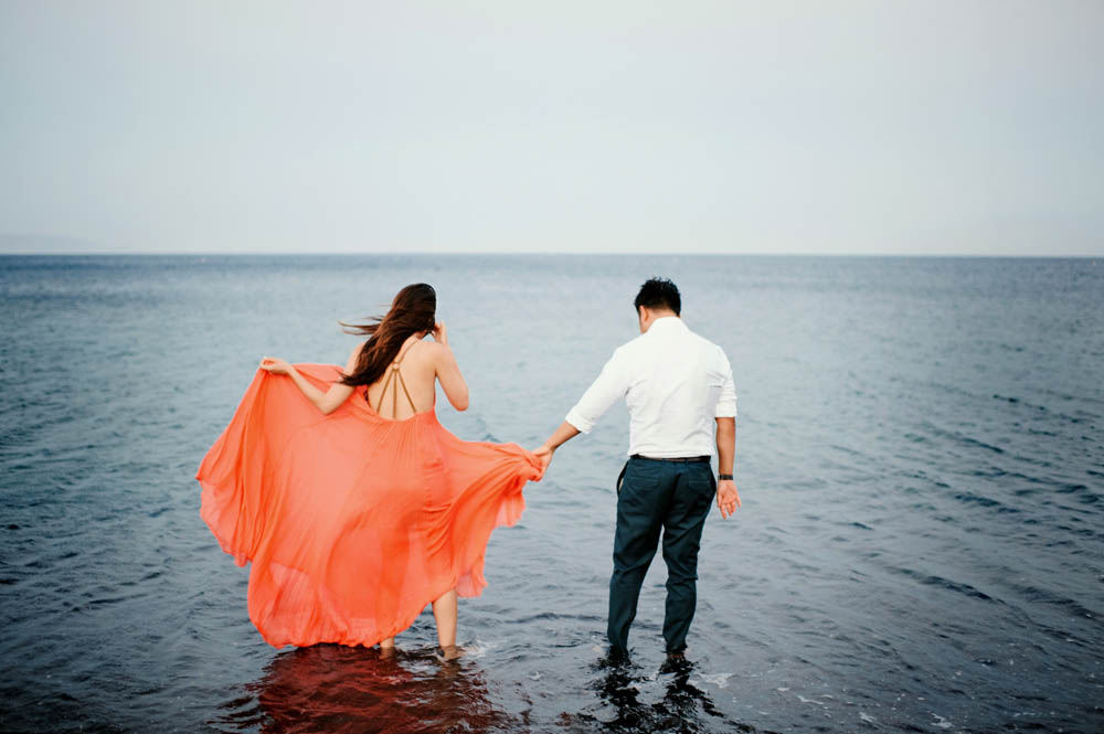Breathtaking-Santorini-Engagement-Les-Anagnou-Photographers (10 of 18)
