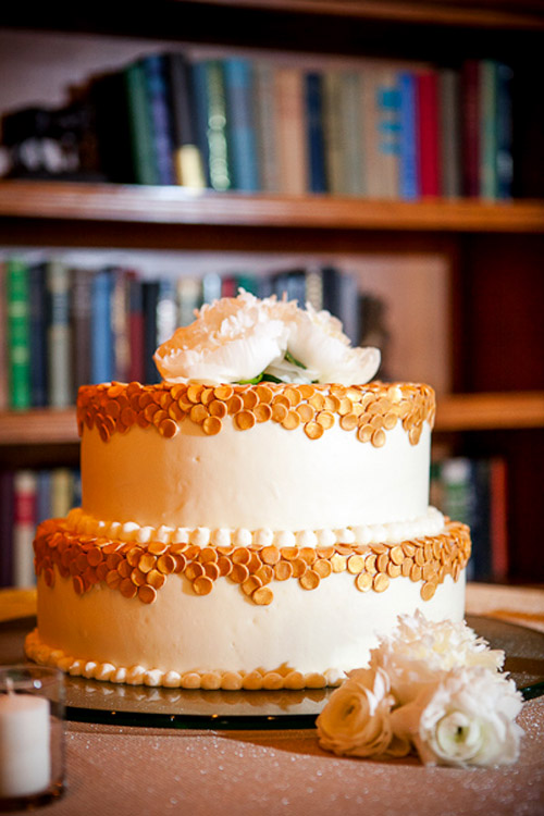 sophisticated gold, coral and cream Phoenix wedding at The Royal Palms Resort, photos by Courtney Sargent Photography sophisticated gold, coral and cream Phoenix wedding at The Royal Palms Resort, photos by Courtney Sargent Photography