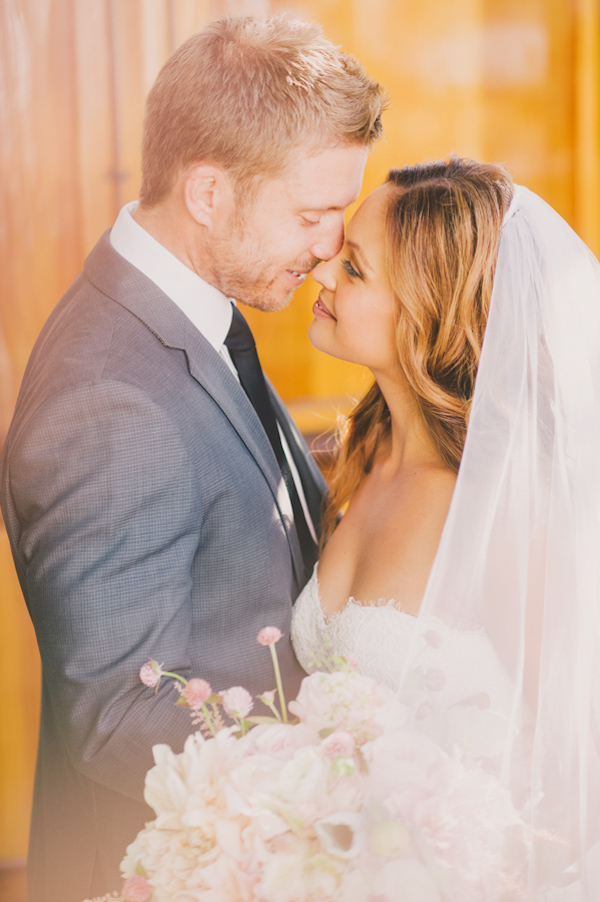 lovely Manhattan Beach wedding by Grand Engagements Wedding Planning and Design with photos by Closer to Love Photography | via junebugweddings.com lovely Manhattan Beach wedding by Grand Engagements Wedding Planning and Design with photos by Closer to Love Photography | via junebugweddings.com
