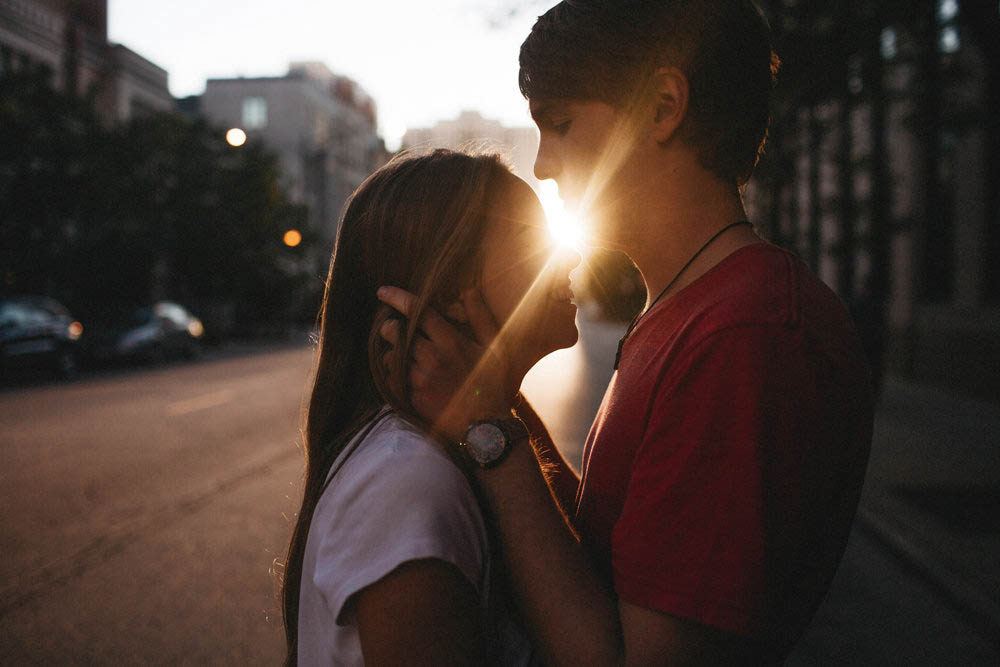 Playful-Downtown-Chicago-Engagement-Photos-Eastlyn-Bright-0045