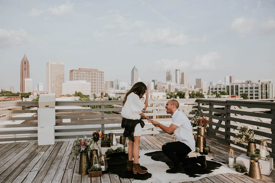 modern-rooftop-proposal-overlooking-the-atlanta-skyline-20