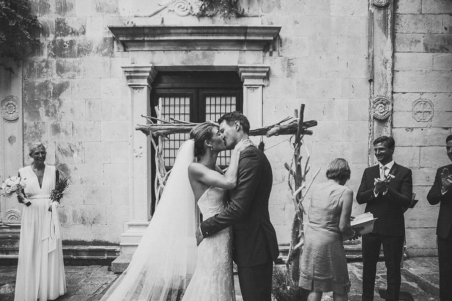 Simply-Elegant-Croatian-Wedding-at-Spanjola-Fortress-Lifestories-Wedding-15