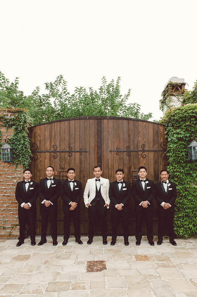Classy-Emerald-and-Gold-Wedding-at-The-Villa-San-Juan-Capistrano (8 of 33)