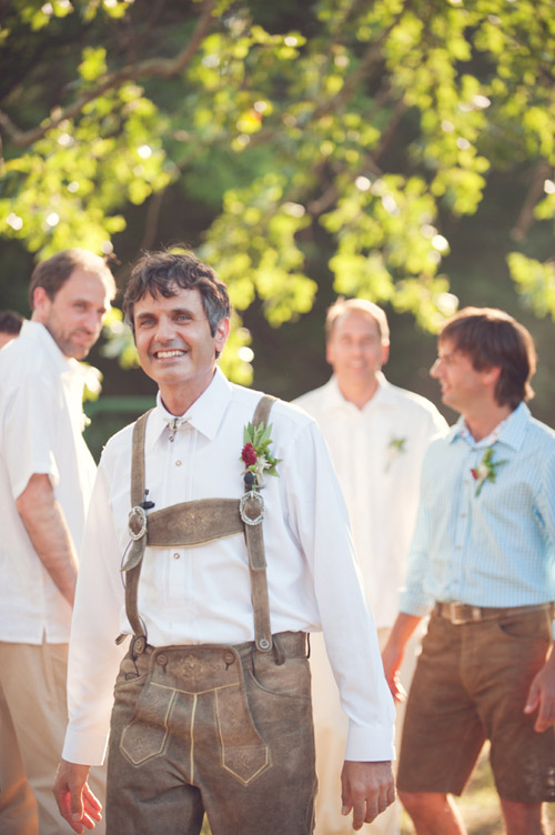 creative multicultural wedding in Virginia at the Sevenoaks Retreat Center, photos by Nine Photography | JunebugWeddings.com creative multicultural wedding in Virginia at the Sevenoaks Retreat Center, photos by Nine Photography | JunebugWeddings.com