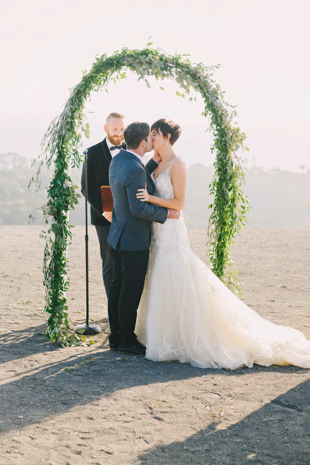 Understated-and-Natural-Elings-Park-Wedding (24 of 36)