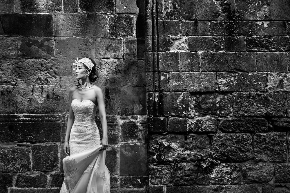 glamorous Spanish engagement
