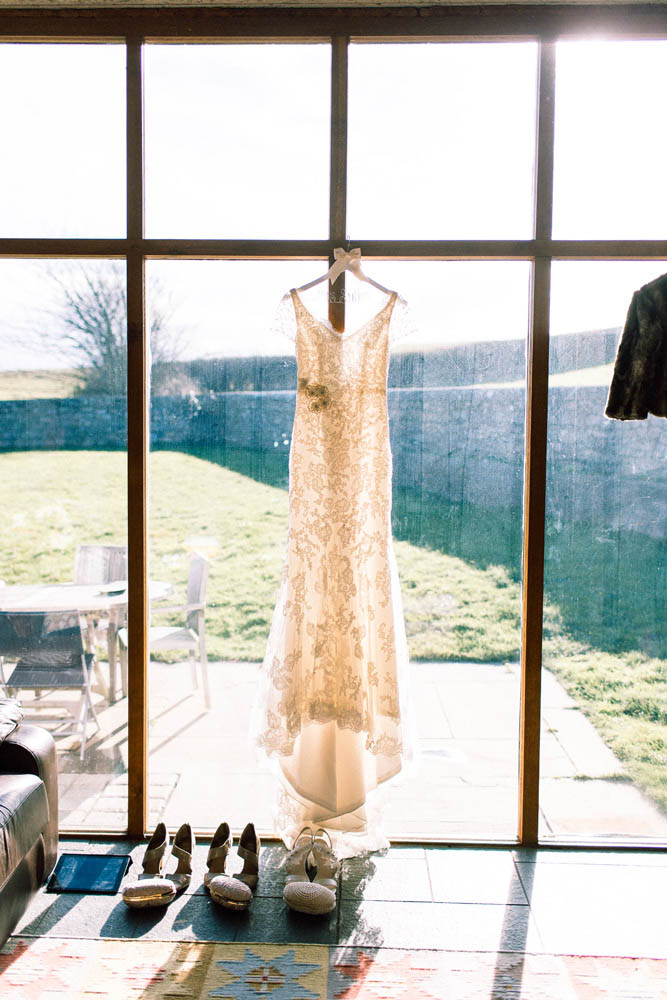 Rustic-DIY-Wedding-at-Rosedew-Farm (15 of 23)