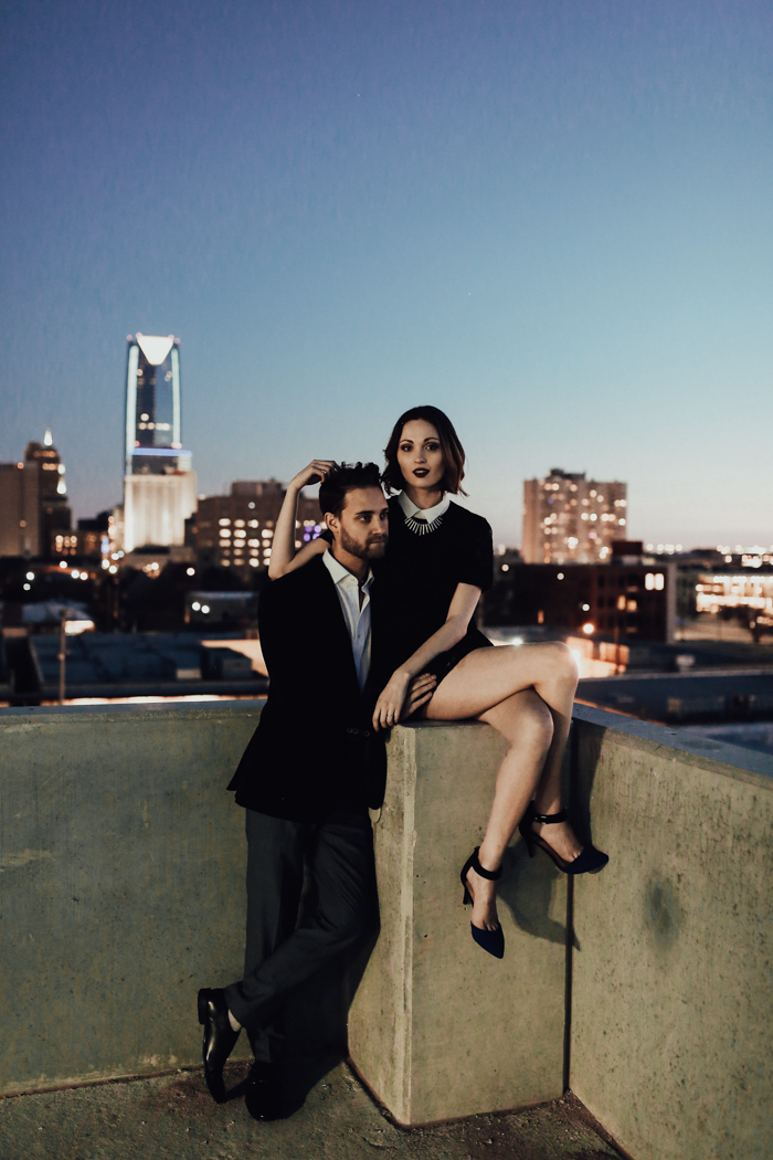this-oklahoma-city-engagement-shows-off-the-couples-killer-closets-36