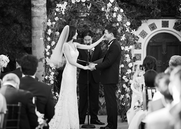 blush, ivory and pink wedding at Hummingbird Nest Ranch, California - Photo by Duke Photography | via junebugweddings.com blush, ivory and pink wedding at Hummingbird Nest Ranch, California - Photo by Duke Photography | via junebugweddings.com