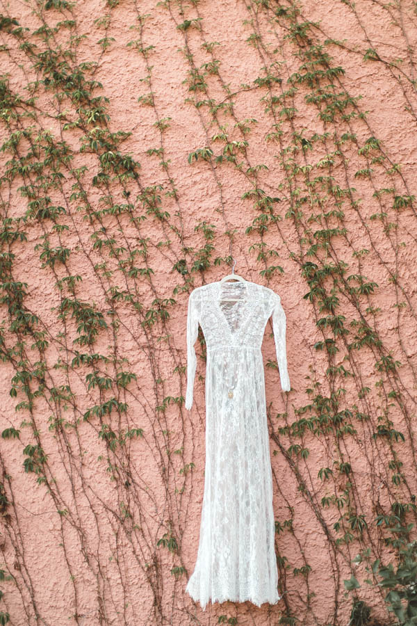 edgy-romantic-santa-fe-bridal-inspiration-1