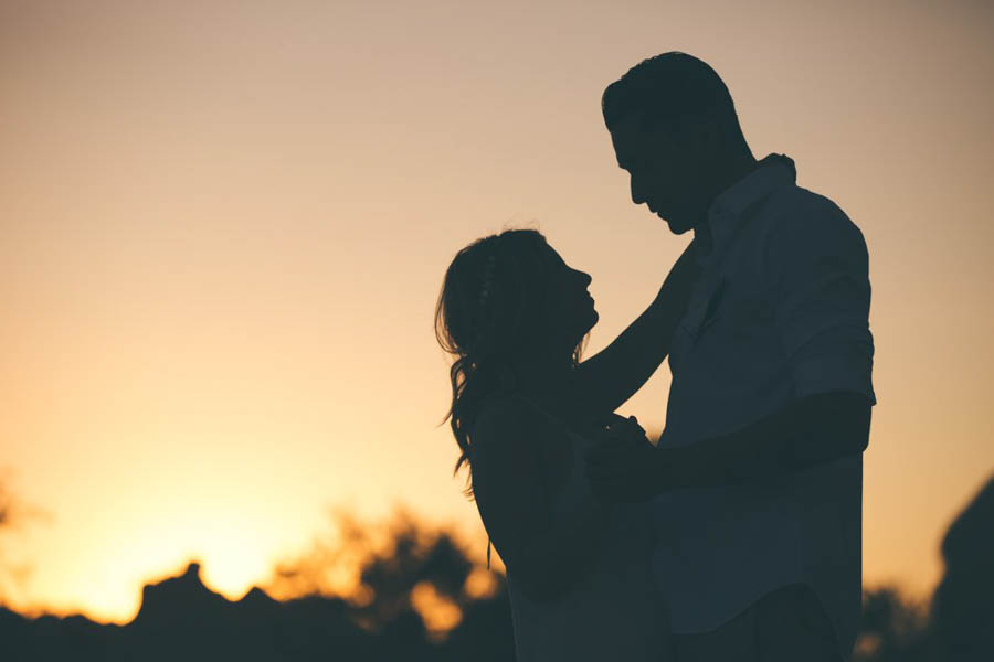 Joshua-Tree-Elopement-Inspiration-Colorful-Southwestern-Vibes-18