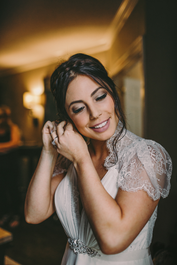 this-wedding-at-the-fox-hollow-is-full-of-elegant-whimsy-8