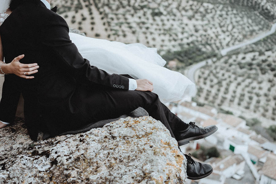 You're Not Asleep, These Spanish Wedding Portraits Are Just That Dreamy Tu Nguyen Wedding Photography-3