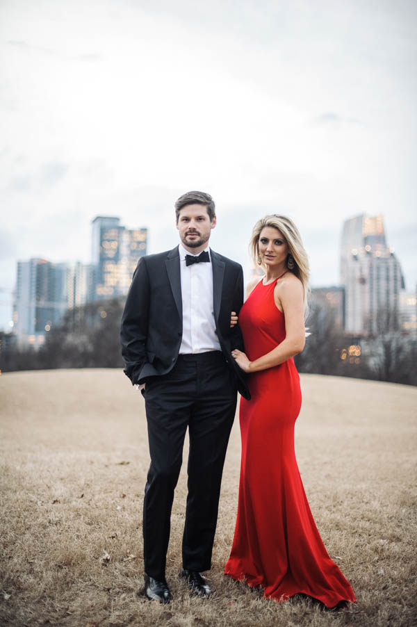 Totally-Elegant-Midtown-Atlanta-Engagement-Session-12