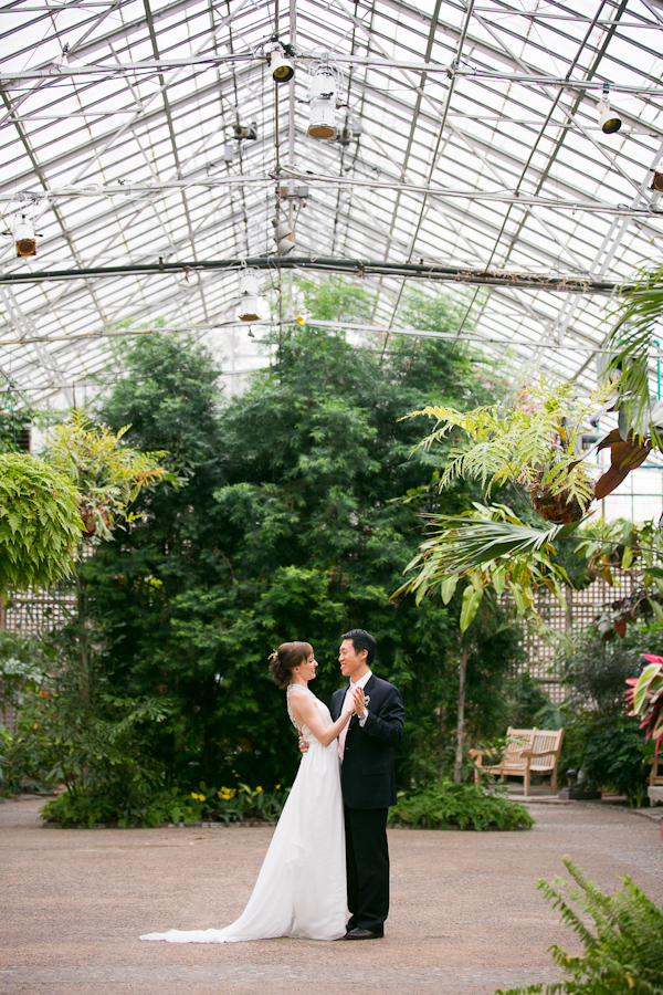 botanical inspiration photo shoot at the Philadelphia Horticultural Center, photos by Lindsay Docherty Photography | via junebugweddings.com botanical inspiration photo shoot at the Philadelphia Horticultural Center, photos by Lindsay Docherty Photography | via junebugweddings.com