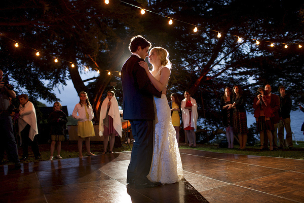 wedding at Private Estate in Big Sur, California, photos by Mott Visuals Wedding | via junebugweddings.com wedding at Private Estate in Big Sur, California, photos by Mott Visuals Wedding | via junebugweddings.com