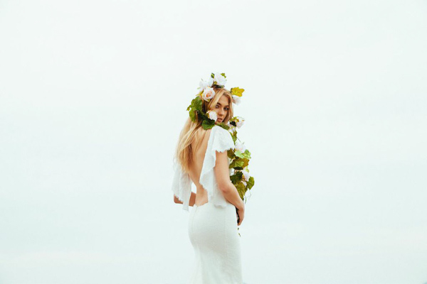 backless wedding dresses from Katie May | via junebugweddings.com backless wedding dresses from Katie May | via junebugweddings.com