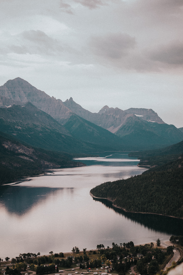 jaw-dropping-stormy-anniversary-shoot-mount-crandell-22