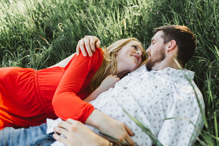 These-Two-Free-People-Dresses-are-Engagement-Photo-Perfection-3