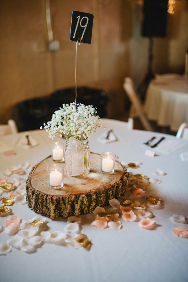 Bohemian-Iowa-Wedding-at-The-Rustic-Rose-Barn-Amanda-Basteen-22