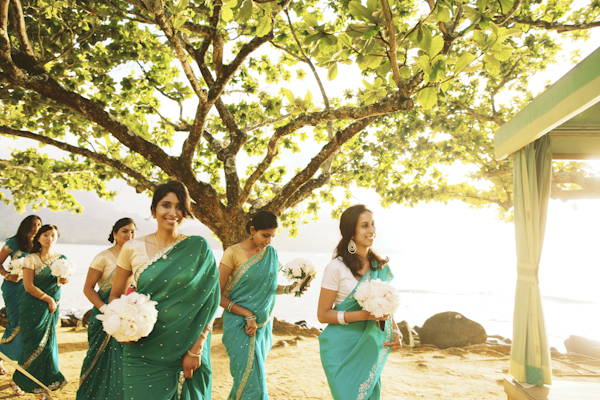 indian american wedding in Hawaii, photos by Anna Kim Photography | via junebugweddings.com indian american wedding in Hawaii, photos by Anna Kim Photography | via junebugweddings.com