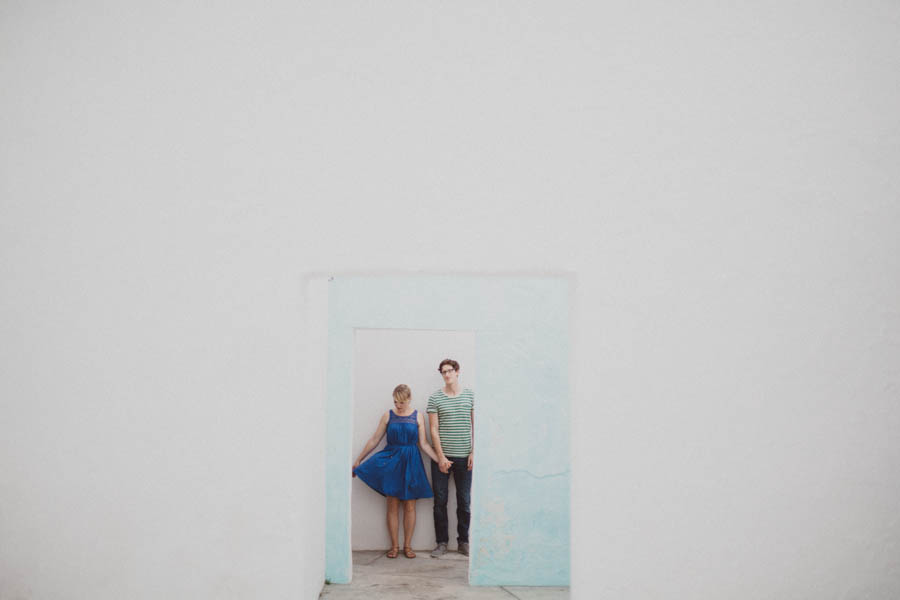 this-insanely-chic-diy-wedding-will-have-you-running-to-the-craft-store-2