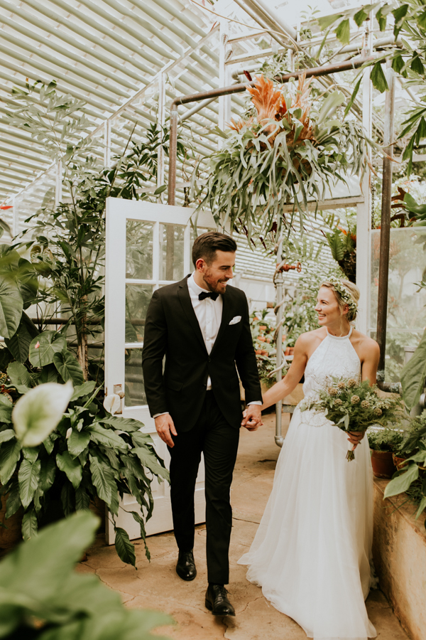 gorgeous-georgia-greenhouse-wedding-inspiration-at-hills-and-dales-estate-8