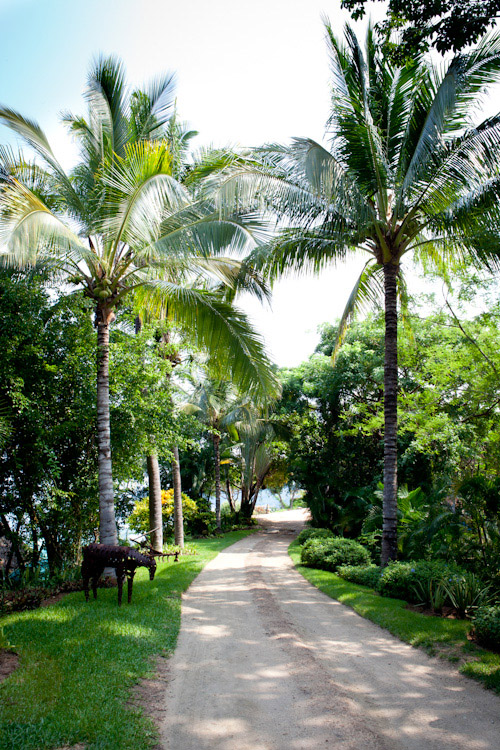 Villa Amor luxury wedding resort in Sayulita, Mexico - photos from junebugweddings.com Villa Amor luxury wedding resort in Sayulita, Mexico - photos from junebugweddings.com