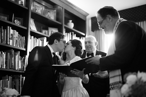 family focused traditional jewish wedding at Philadelphia Cricket Club in Pennsylvania, photo by Asya Photography | via junebugweddings.com family focused traditional jewish wedding at Philadelphia Cricket Club in Pennsylvania, photo by Asya Photography | via junebugweddings.com