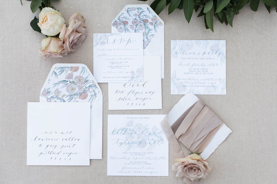 Romantic-Columbia-Gorge-Wedding-Inspiration-Angela-Shae (2 of 24)