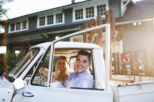 rustic wedding at Woodstock Farm in Bellingham, Washington, photos by Michel M. Waite Photography | via junebugweddings.com rustic wedding at Woodstock Farm in Bellingham, Washington, photos by Michel M. Waite Photography | via junebugweddings.com