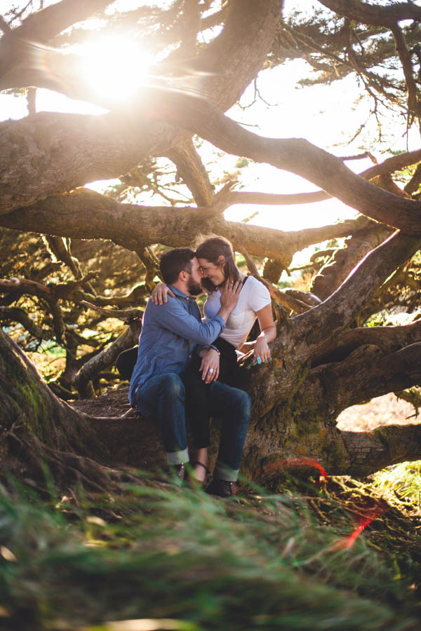 Casual-California-Engagement-Photos-at-Point-Reyes-Annamae-Photo-0016