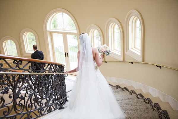blush and gold california wedding at private family estate, wedding photos by D. Park Photography | via junebugweddings.com blush and gold california wedding at private family estate, wedding photos by D. Park Photography | via junebugweddings.com