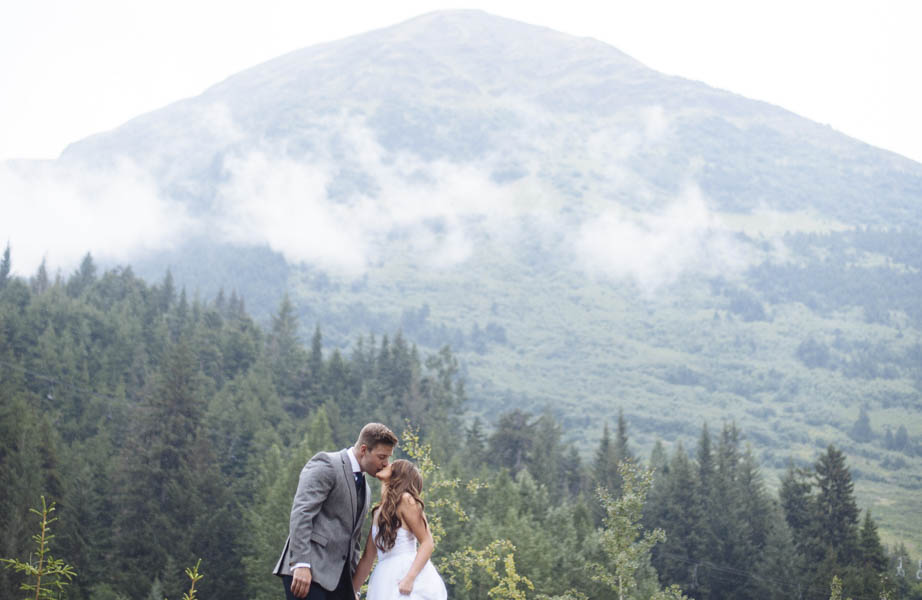 Understated-Alaska-Destintion-Wedding-in-Orange-and-Navy-Erica-Rose-Photography-0026