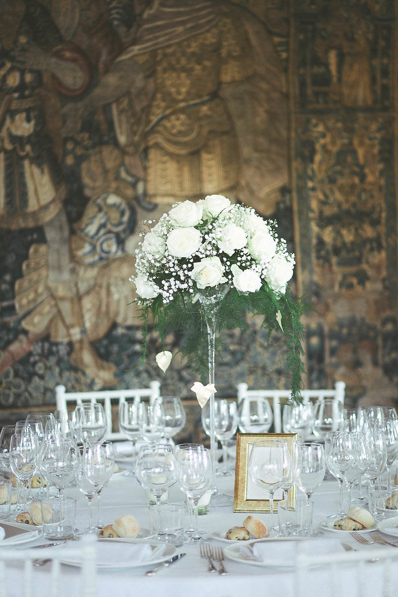Ivory-and-White-Italian-Wedding-at-Vigna-Chinet (20 of 28)