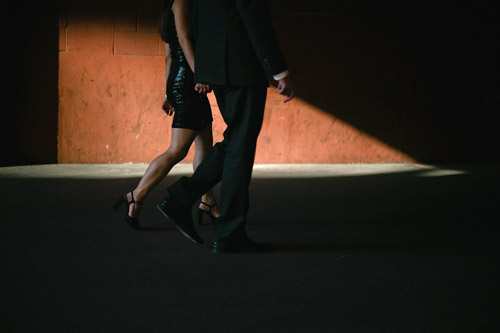 City and country Colorado engagement photos by Chosen Photography | via junebugweddings.com City and country Colorado engagement photos by Chosen Photography | via junebugweddings.com