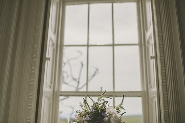 destination wedding in Ireland, photo by Savo Photography | via junebugweddings.com destination wedding in Ireland, photo by Savo Photography | via junebugweddings.com
